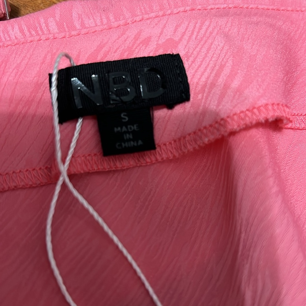 Revolve NBD Bekah Blouse in Pink NWOT - Picture 3 of 5